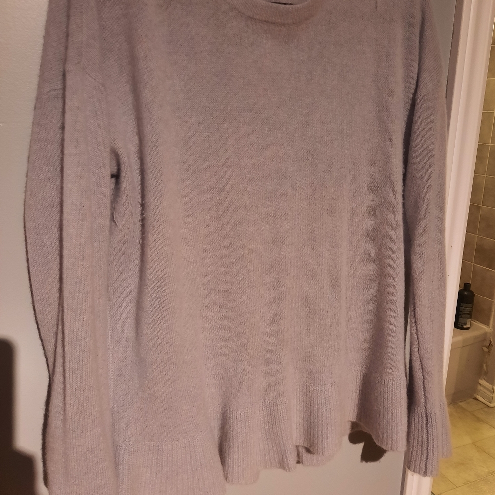 100% cashmere sweater
